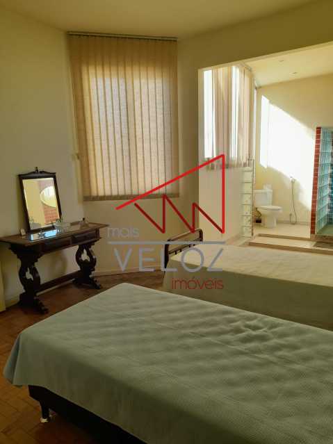 Apartamento à venda com 3 quartos, 144m² - Foto 13