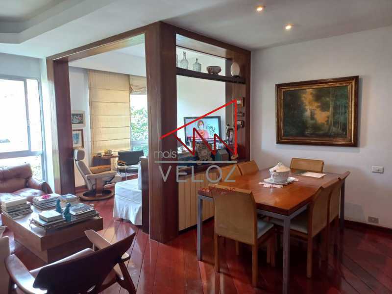 Apartamento à venda com 3 quartos, 94m² - Foto 3