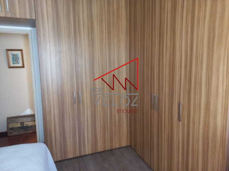 Apartamento à venda com 3 quartos, 94m² - Foto 9