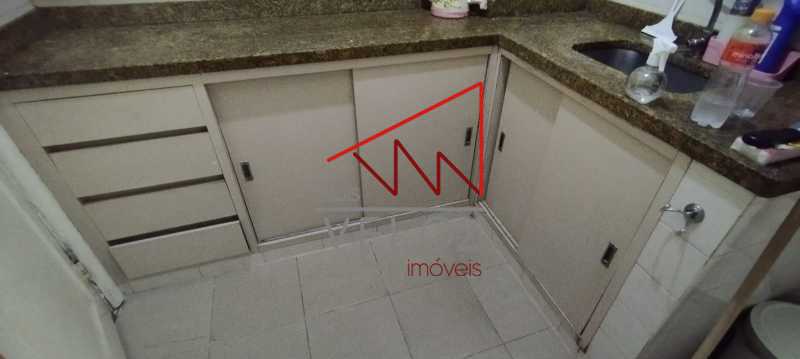 Apartamento à venda com 2 quartos, 64m² - Foto 8