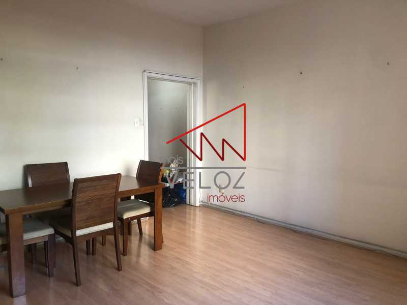 Apartamento à venda com 2 quartos, 64m² - Foto 20