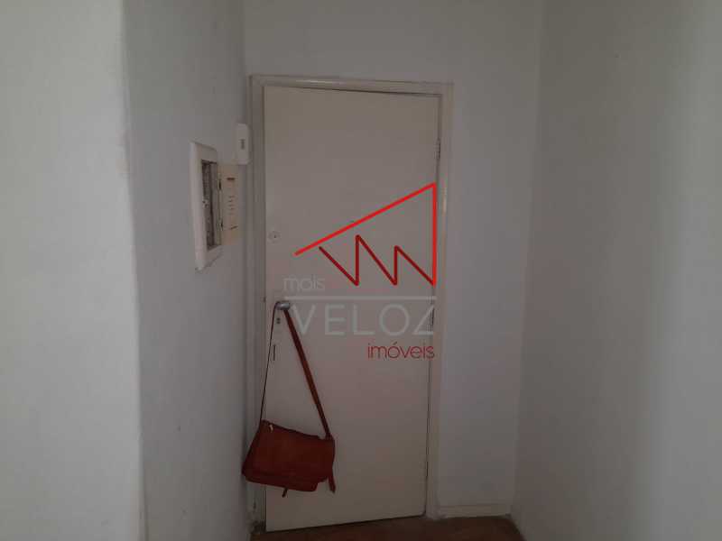 Apartamento à venda com 1 quarto, 40m² - Foto 18