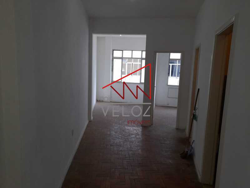 Apartamento à venda com 1 quarto, 40m² - Foto 10