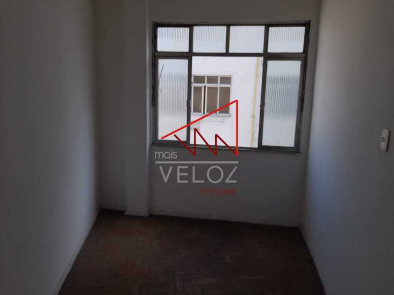 Apartamento à venda com 1 quarto, 40m² - Foto 16