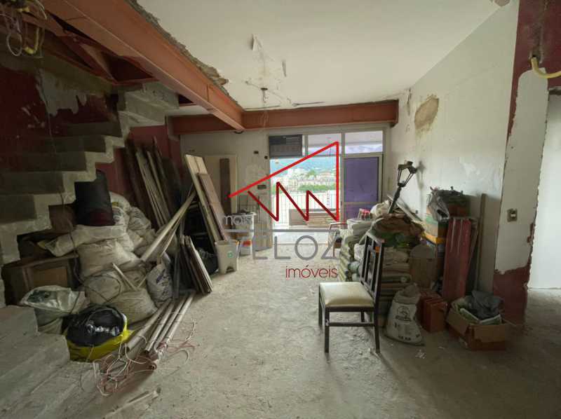 Cobertura à venda com 3 quartos, 179m² - Foto 10