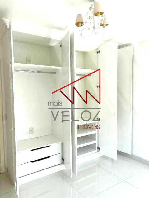 Apartamento à venda com 2 quartos, 74m² - Foto 19