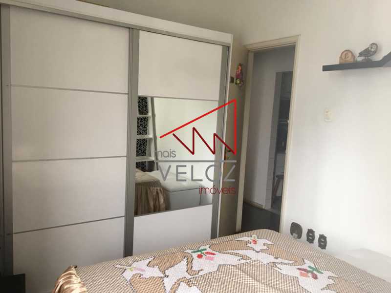 Apartamento à venda com 2 quartos, 62m² - Foto 13