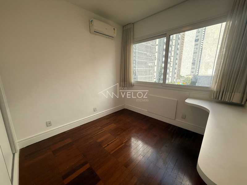 Apartamento à venda com 3 quartos, 150m² - Foto 5