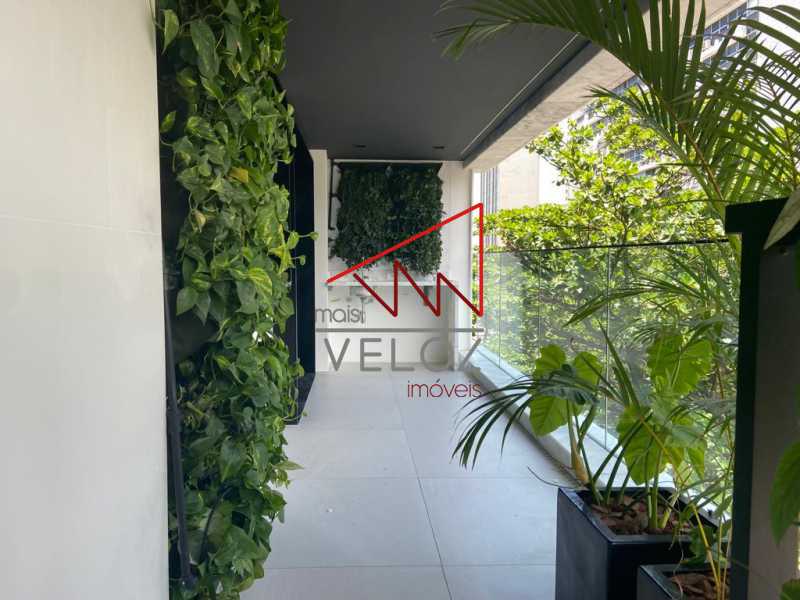 Apartamento à venda com 3 quartos, 94m² - Foto 17