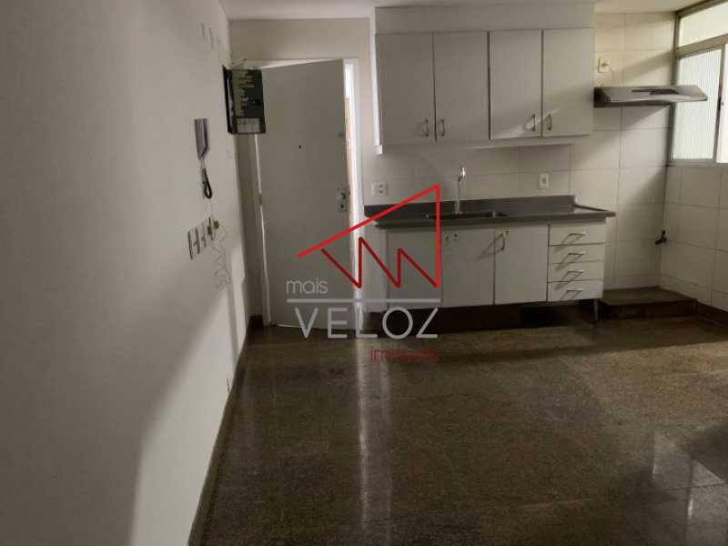 Apartamento à venda com 4 quartos - Foto 13