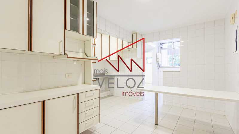 Apartamento à venda com 4 quartos, 153m² - Foto 9