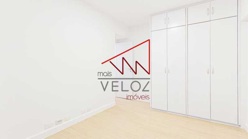 Apartamento à venda com 4 quartos, 153m² - Foto 19