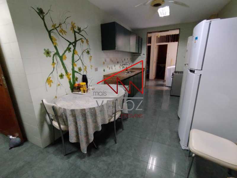 Apartamento à venda com 4 quartos, 227m² - Foto 22