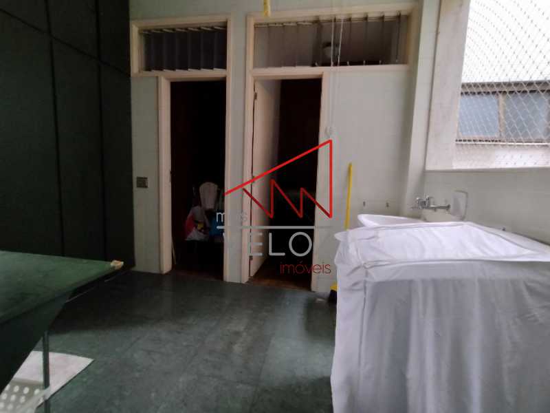 Apartamento à venda com 4 quartos, 227m² - Foto 24