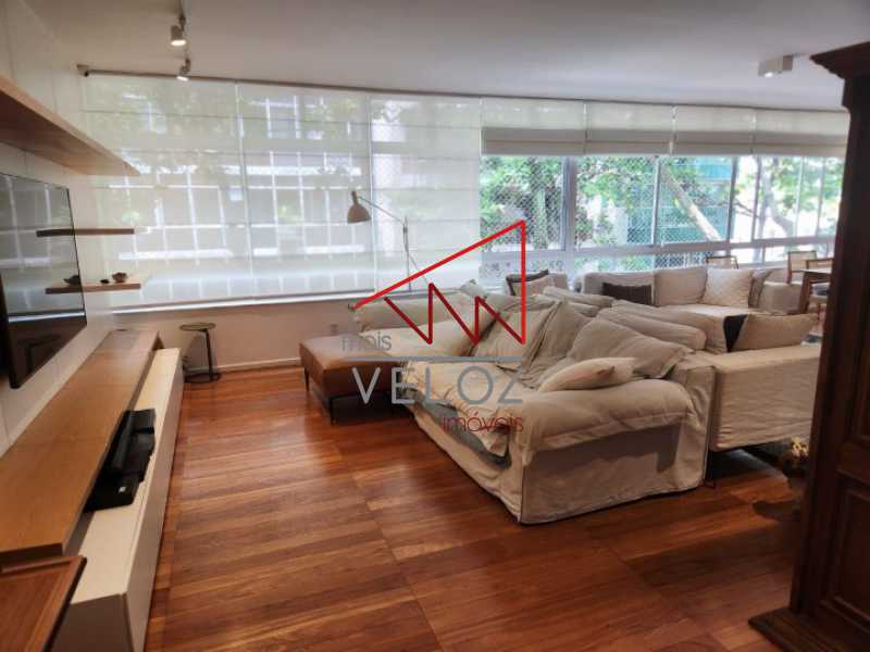 Apartamento à venda com 4 quartos, 214m² - Foto 5