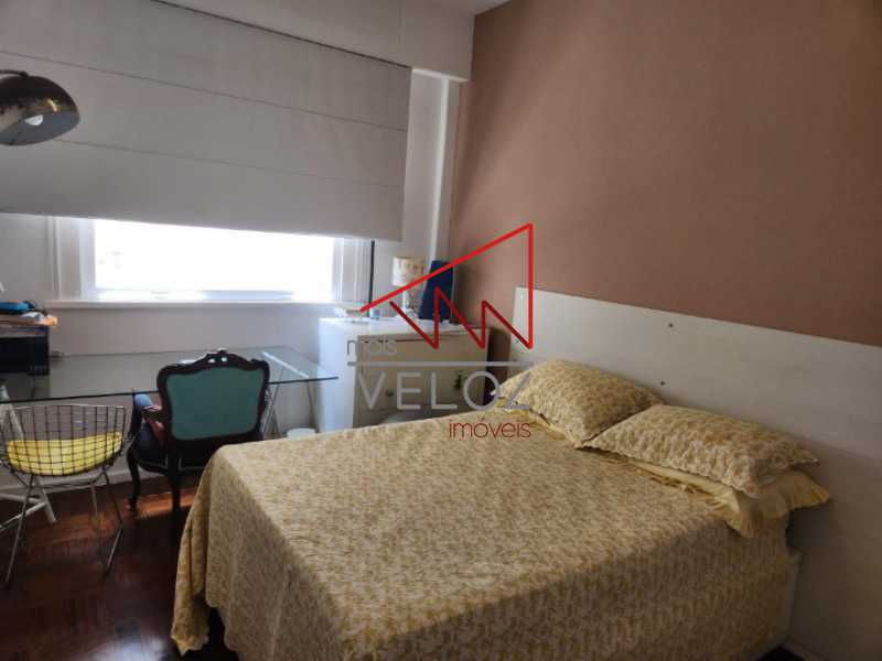 Apartamento à venda com 4 quartos, 214m² - Foto 15