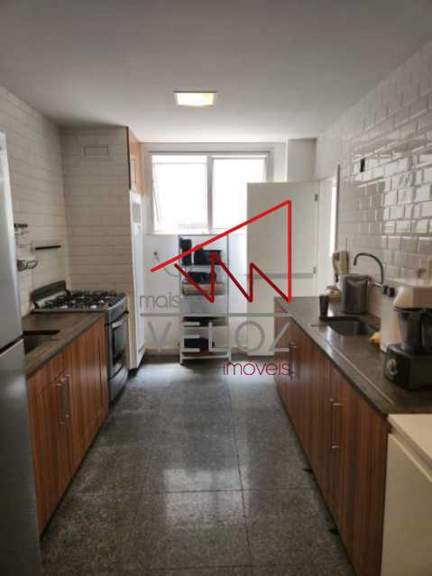 Apartamento à venda com 4 quartos, 214m² - Foto 20