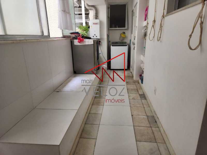 Apartamento à venda com 4 quartos, 214m² - Foto 23