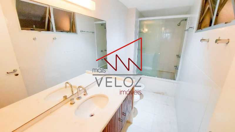 Apartamento à venda com 4 quartos, 257m² - Foto 15