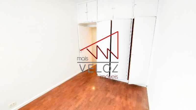 Apartamento à venda com 4 quartos, 257m² - Foto 25