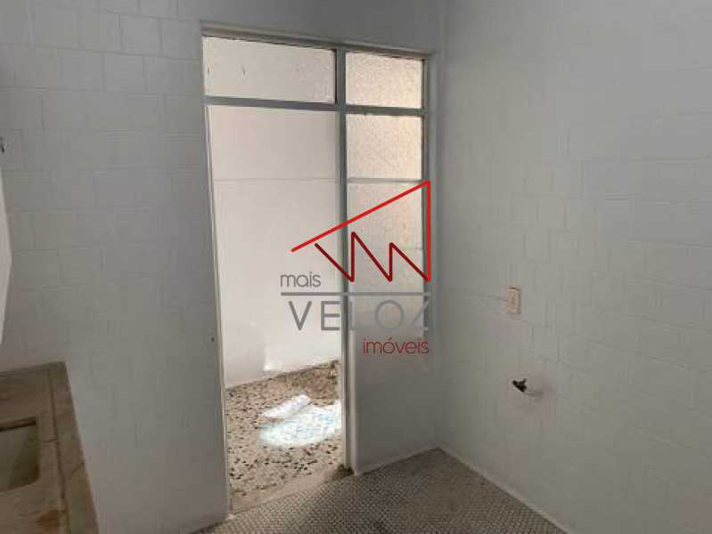 Apartamento à venda com 2 quartos, 100m² - Foto 11