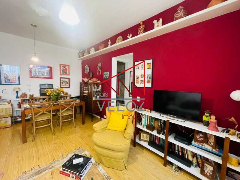 Apartamento à venda com 2 quartos, 80m² - Foto 3