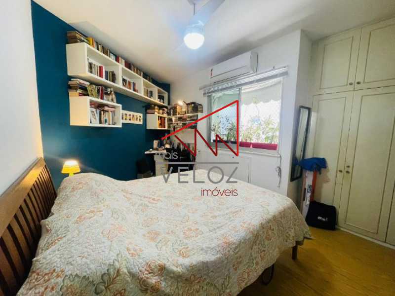 Apartamento à venda com 2 quartos, 80m² - Foto 12