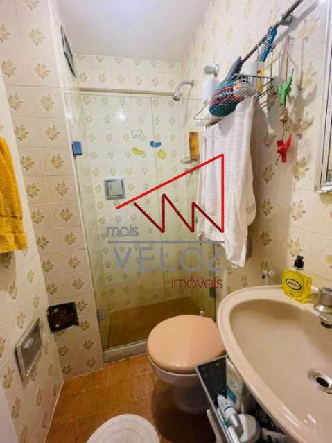 Apartamento à venda com 2 quartos, 80m² - Foto 23