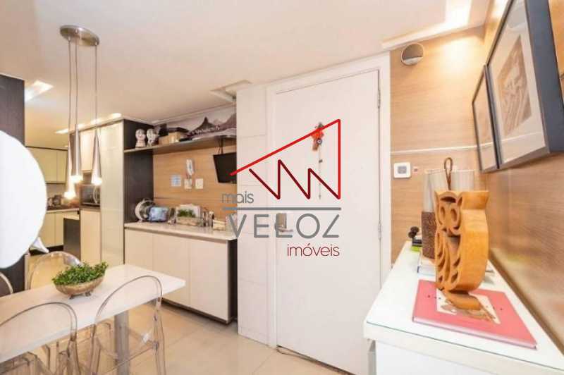 Apartamento à venda com 4 quartos, 213m² - Foto 14