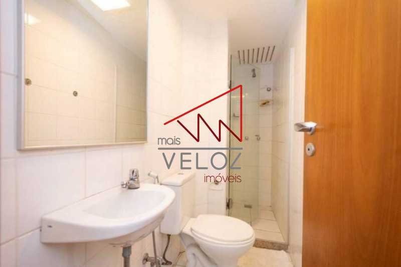 Apartamento à venda com 4 quartos, 213m² - Foto 19