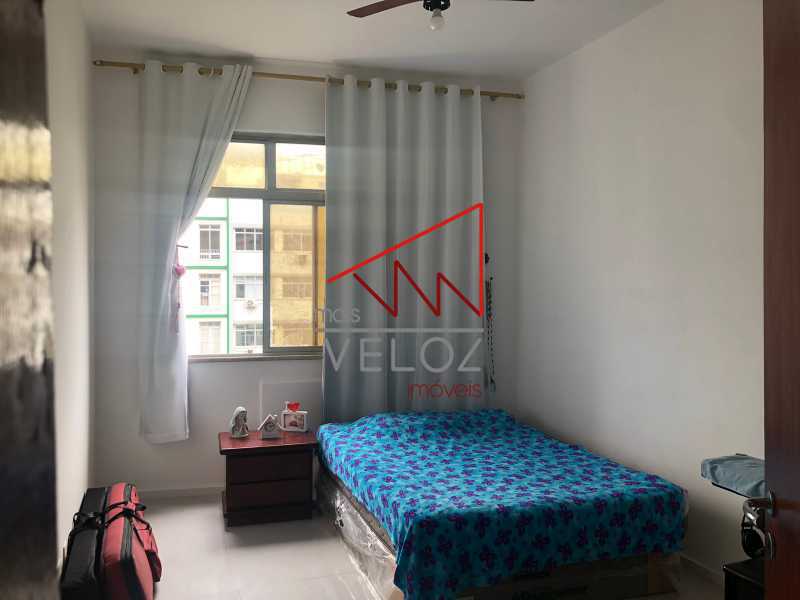 Apartamento à venda com 4 quartos, 202m² - Foto 9