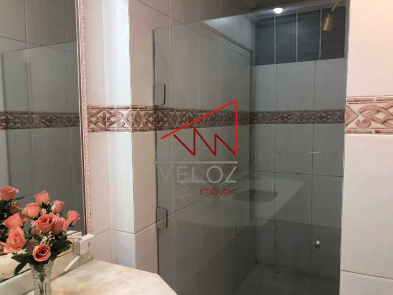 Apartamento à venda com 4 quartos, 202m² - Foto 17