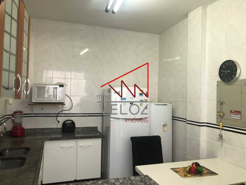 Apartamento à venda com 4 quartos, 202m² - Foto 18