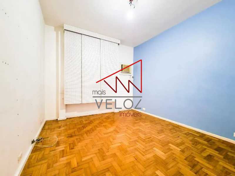 Apartamento à venda com 3 quartos, 135m² - Foto 7