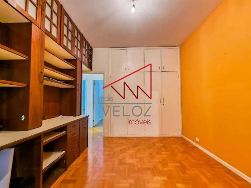 Apartamento à venda com 3 quartos, 135m² - Foto 20