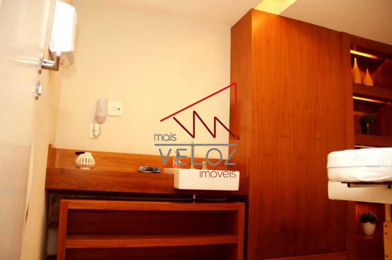 Apartamento à venda com 2 quartos, 94m² - Foto 4