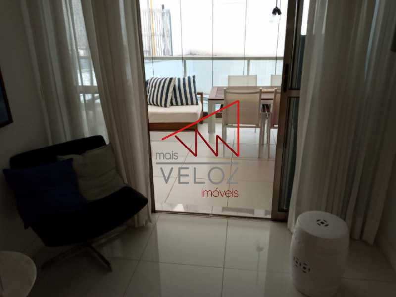 Apartamento à venda com 2 quartos, 94m² - Foto 6