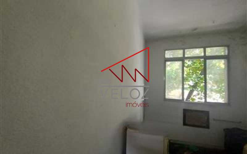 Apartamento à venda com 1 quarto, 47m² - Foto 2