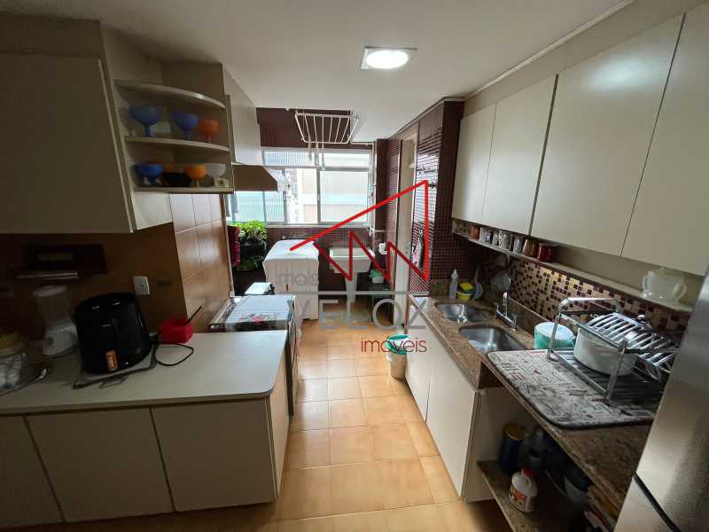 Apartamento à venda com 4 quartos - Foto 12