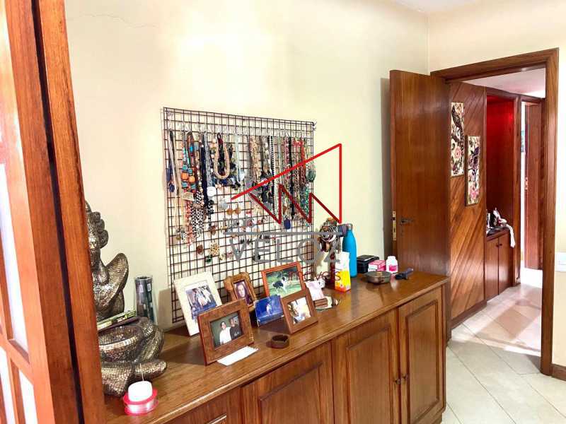 Apartamento à venda com 4 quartos, 316m² - Foto 18