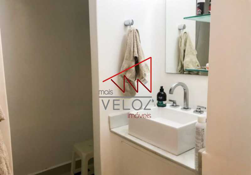 Apartamento à venda com 2 quartos, 100m² - Foto 17