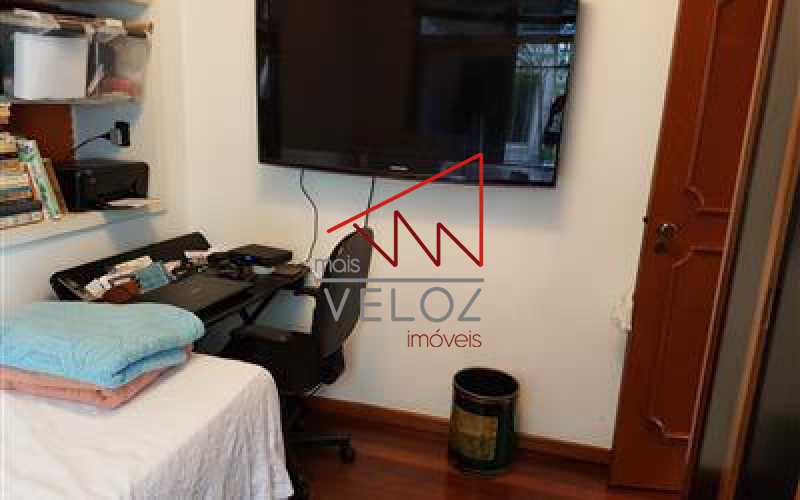 Apartamento à venda com 3 quartos, 95m² - Foto 9