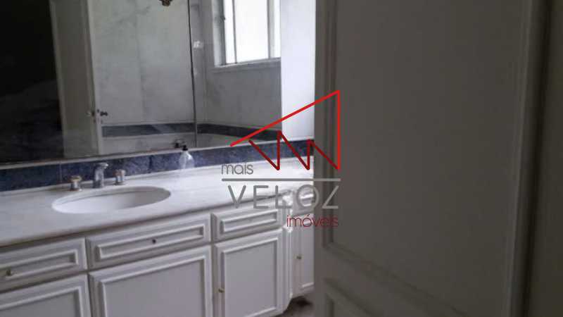 Casa à venda com 5 quartos, 560m² - Foto 24