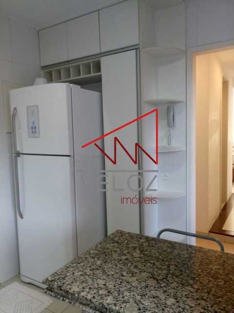 Apartamento à venda com 2 quartos, 92m² - Foto 11