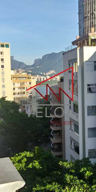 Apartamento à venda com 2 quartos, 92m² - Foto 2