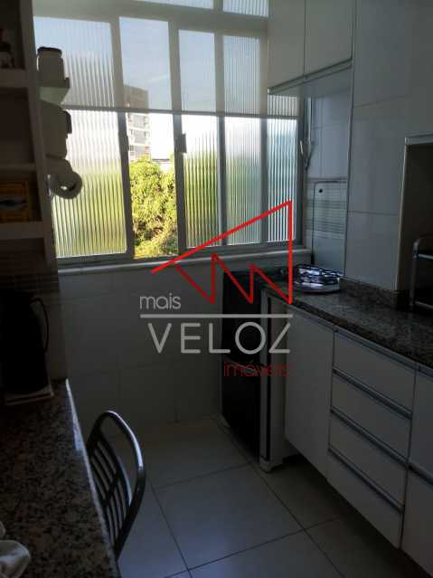 Apartamento à venda com 2 quartos, 92m² - Foto 17