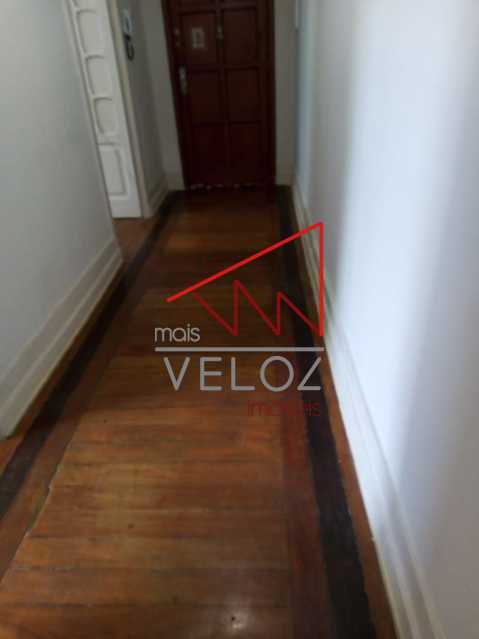 Apartamento à venda com 2 quartos, 55m² - Foto 2