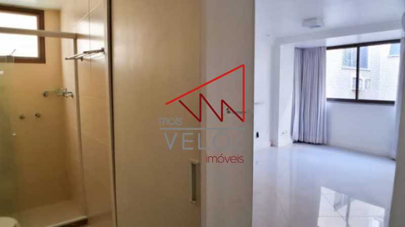 Cobertura à venda com 4 quartos, 317m² - Foto 17