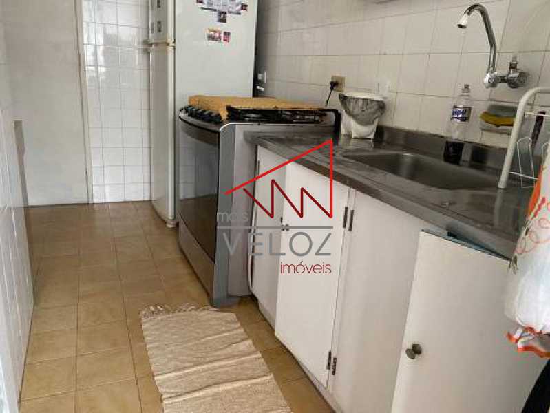 Apartamento à venda com 2 quartos, 68m² - Foto 13