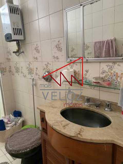 Apartamento à venda com 2 quartos, 68m² - Foto 21